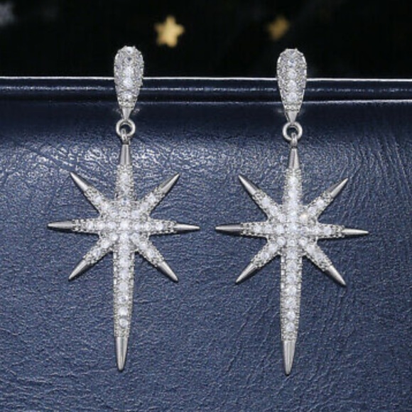 New 925 Sterling silver diamond stone earrings - Picture 3 of 5